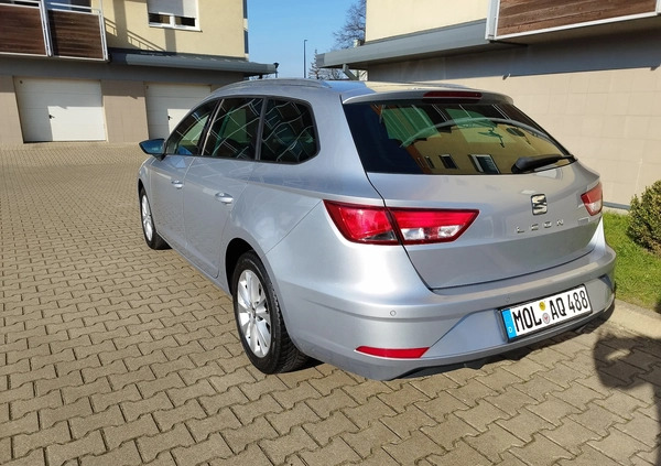 Seat Leon cena 58800 przebieg: 46700, rok produkcji 2019 z Kościan małe 154